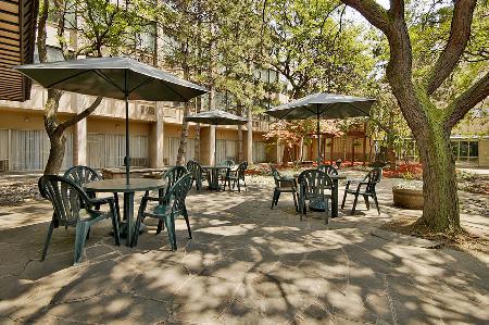 Toronto Plaza Airport Hotel Restaurant photo