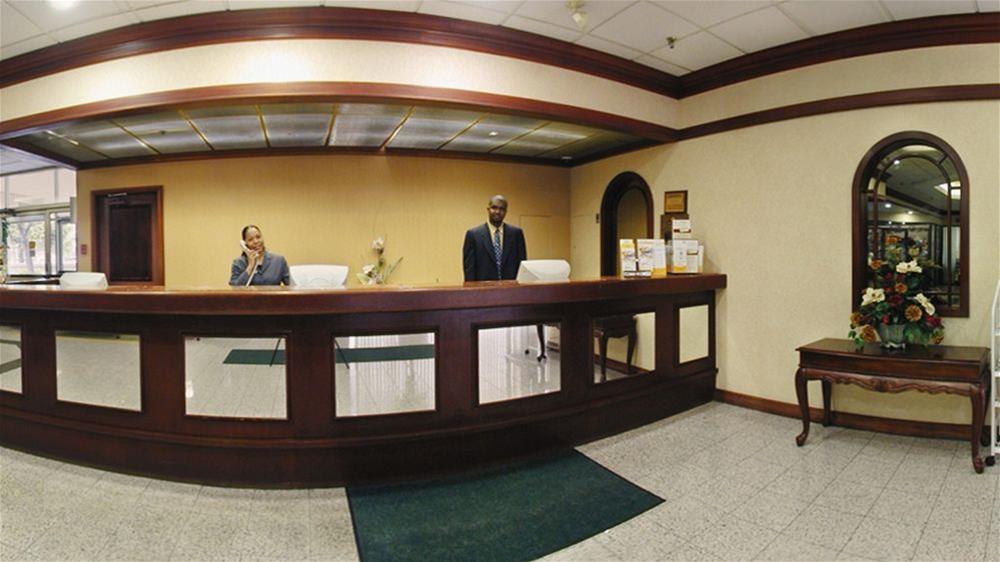 Toronto Plaza Airport Hotel Extérieur photo